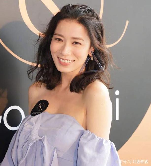 6月13日,香港艺人佘诗曼在个人社交平台点赞了一名摄影师的照片,没