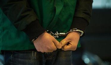 "仗义"劫匪入户抢劫:答应只劫财不劫色 还留6千