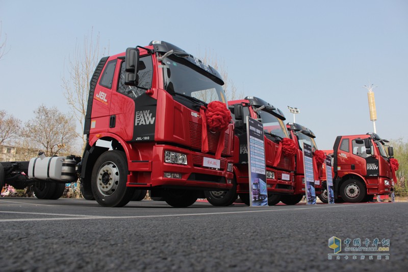 匠心传承 焕然新升 一汽解放2018款 j6l 4×2载货车正式投放