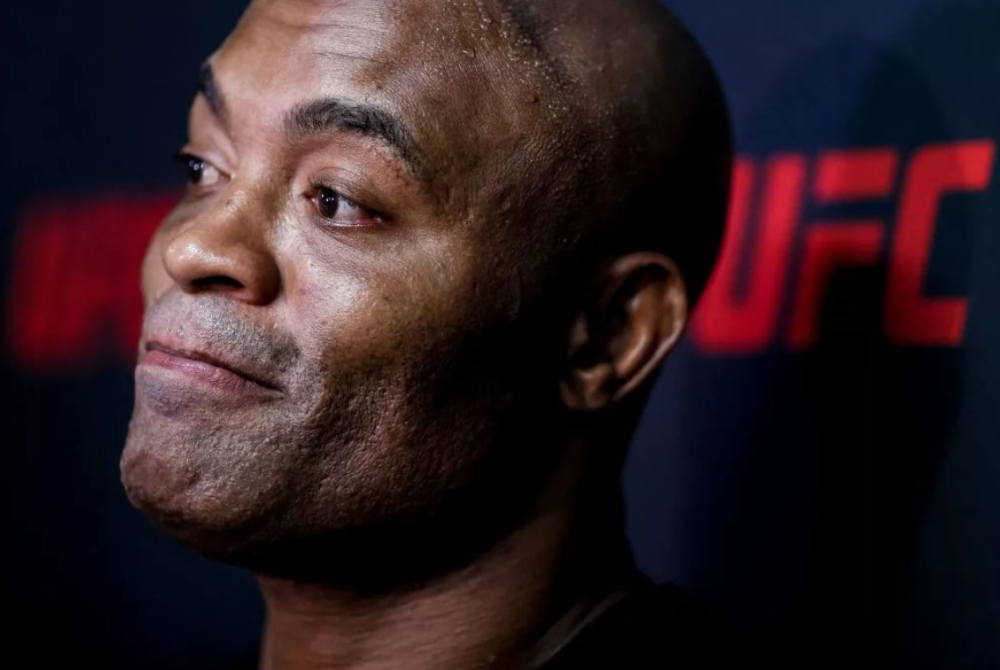 中量级十次冠军获得者蜘蛛席尔瓦被ufc扫地出门称还想战斗