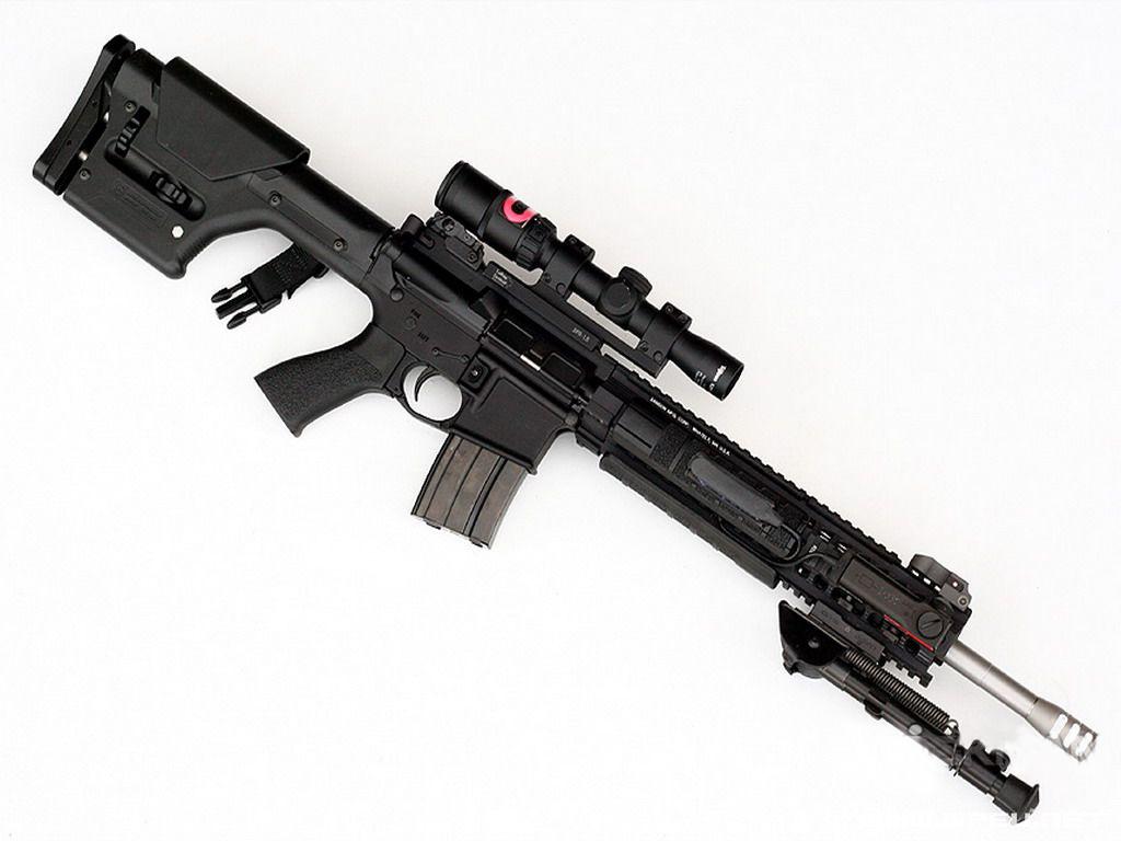 了好几次了…… 都说了是自己改装的你还不信……  主体是民用的ar15