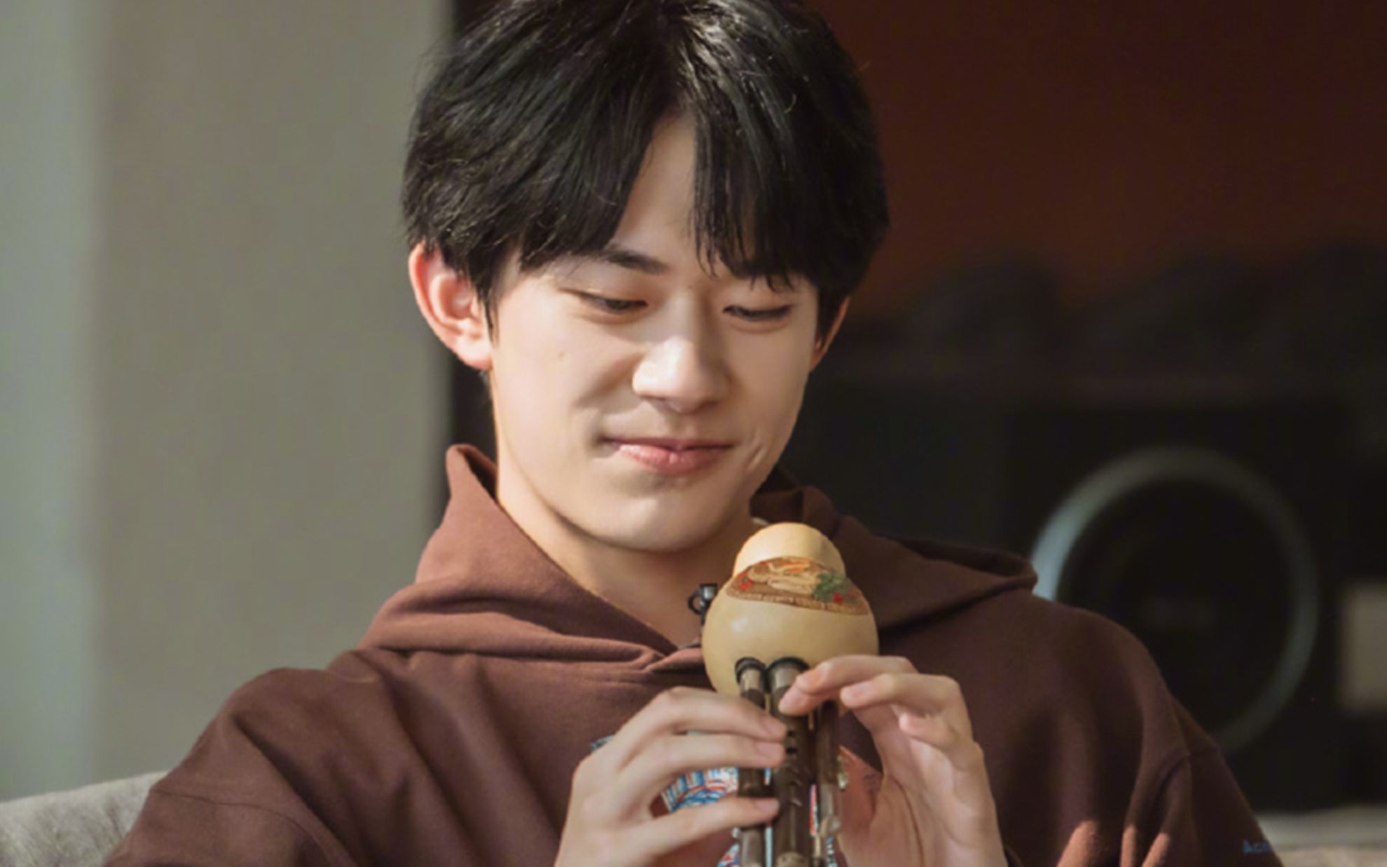 【易烊千玺】治愈系笑容合集,我的男孩笑着笑着就长大了!