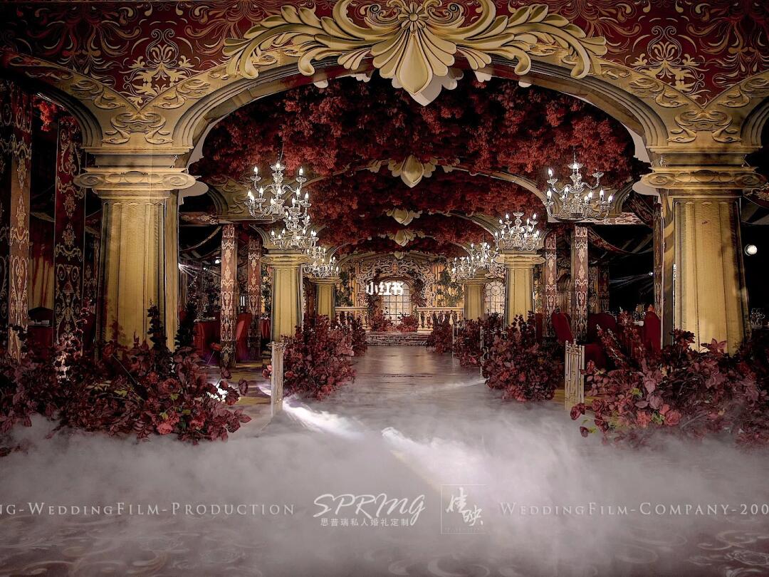 贵族新娘必办的一场欧式红金婚礼高贵华丽