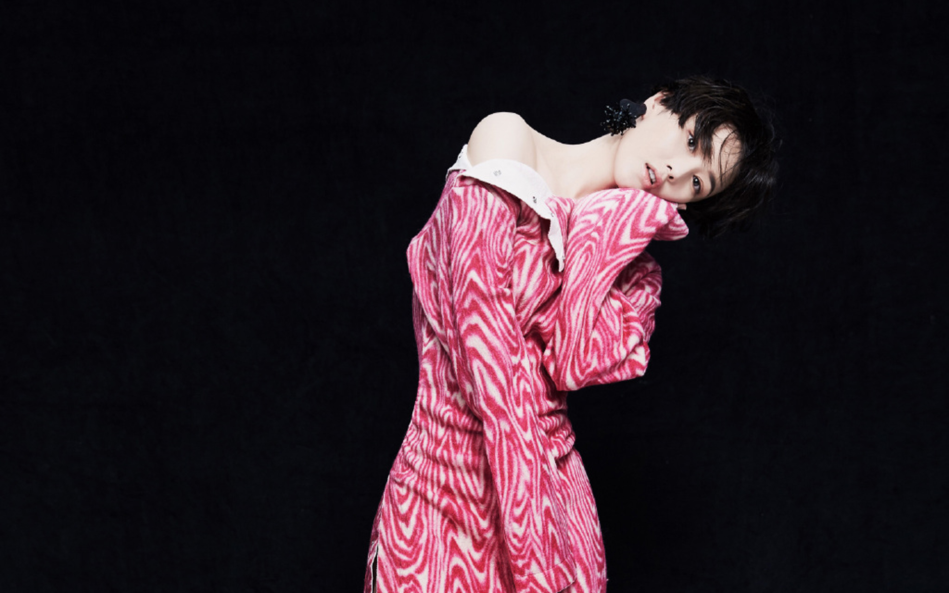 张馨予性感写真图片桌面壁纸高清大图预览1920x1200_大陆明星下载_美