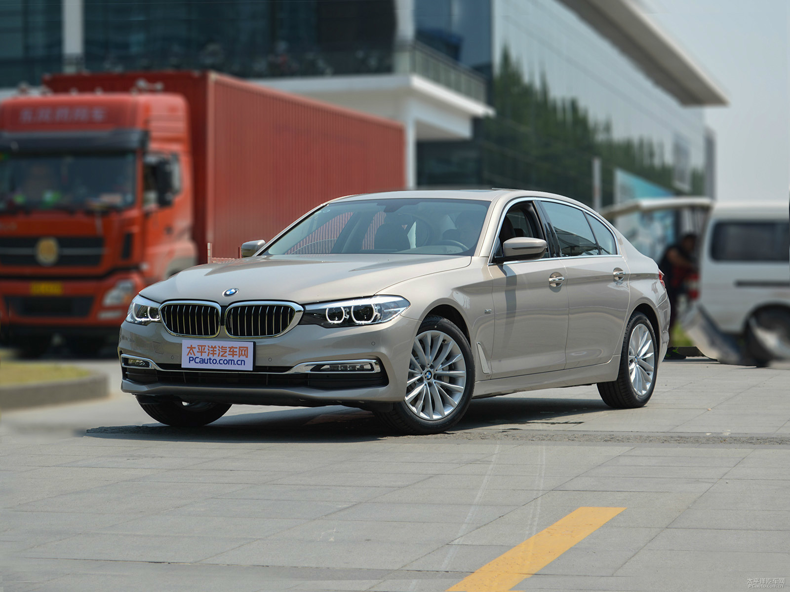 宝马5系 2018款 530li 领先型 豪华套装报价_图片_参数配置_甘肃