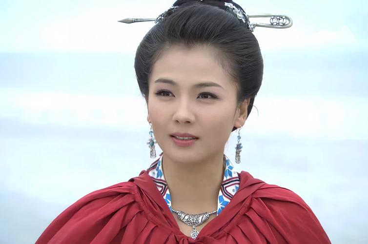 刘涛的18岁好美,孙俪的18岁更美,看到"金锁",你们两个都让让