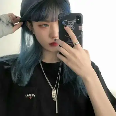 qq女头像酷 高清新潮的酷帅头像女生图片