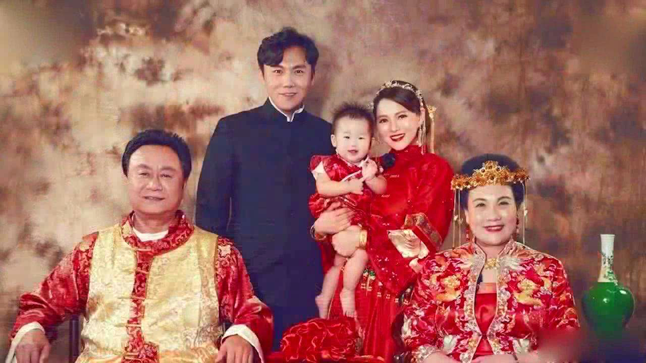 著名演员秦昊伊能静嫁给我后曾在婚姻里没有安全感