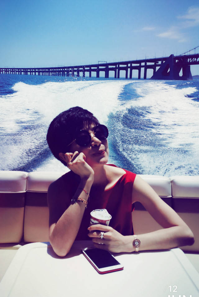 主播管旭深情诵读"世界上最远的距离",听完你一定会感动