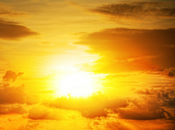 烈日(词汇)烈日,汉语词汇.拼音:liè rì释义:指炎热的太阳.