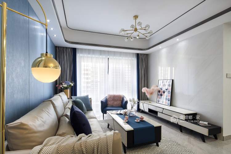 120平中亨都市花园现代风格-客厅效果图及设计说明