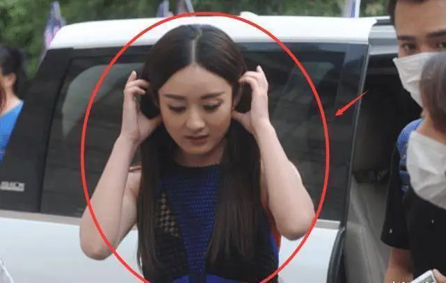 原创赵丽颖到底有多胖穿上包臀裙后说她75斤都嫌多的