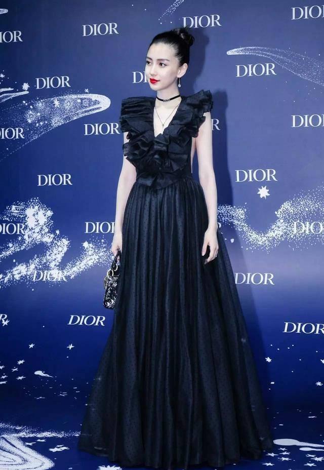 赵丽颖baby同样代言dior,谁的时尚感最强?这次我站baby!