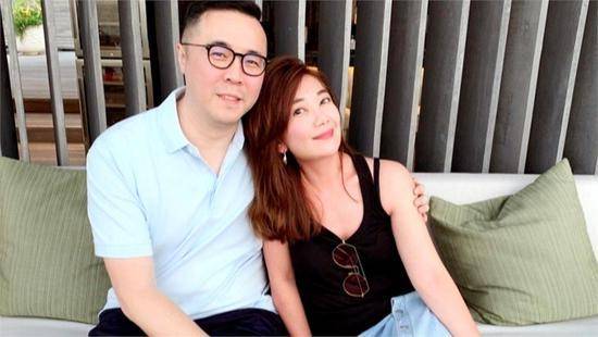 梁静茹参加活动 首度公开承认与老公赵元同离婚