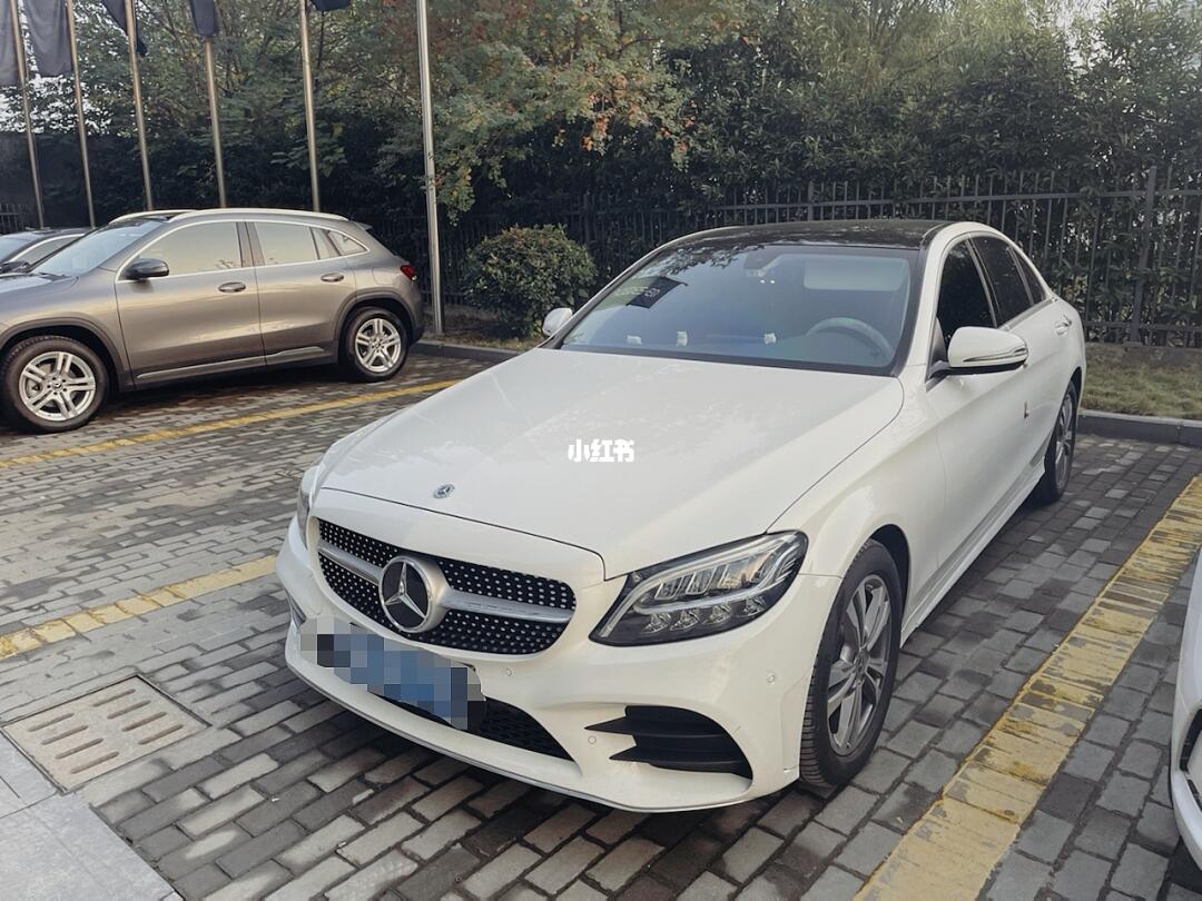 奔驰c级2021款c200l时尚型