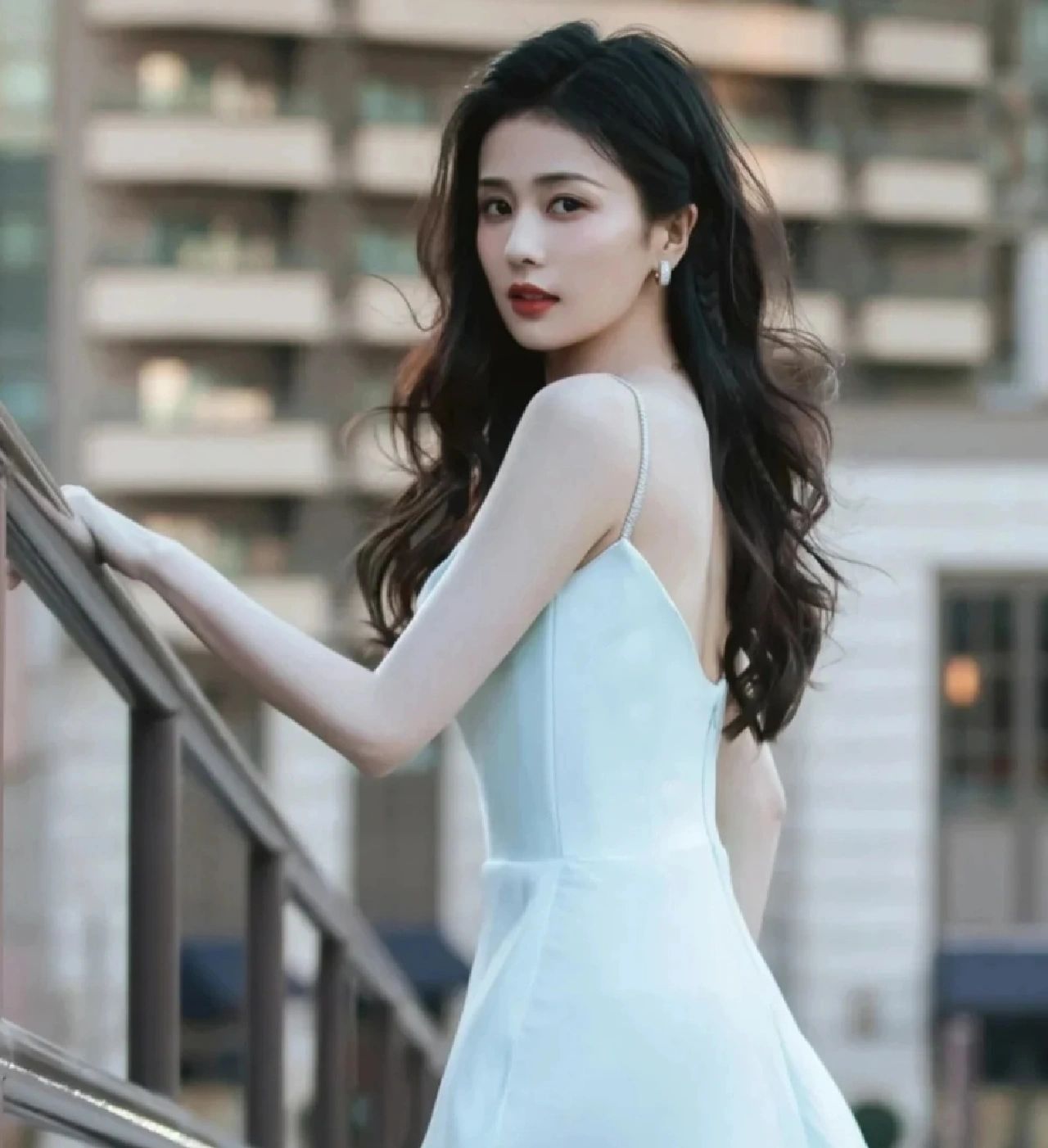 白鹿的个人资料