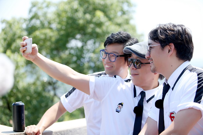 极限挑战周五收官黄渤秀舞步推销奇葩产品