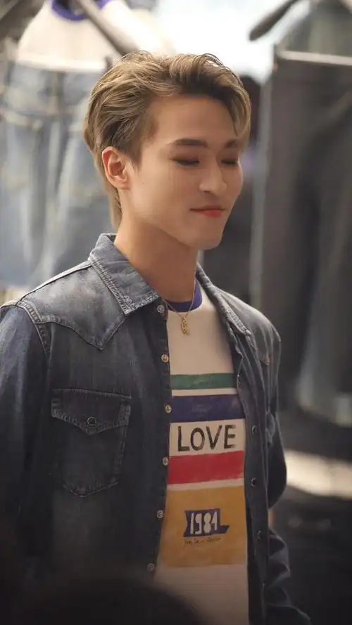 saintlaurent圣罗兰宇野赞多生图绝了啊啊站姐图也绝了绝了0505