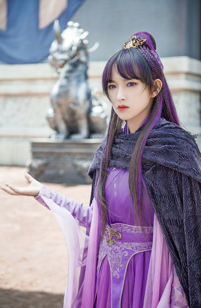 凌语诗在线对其隐身##程潇灵域