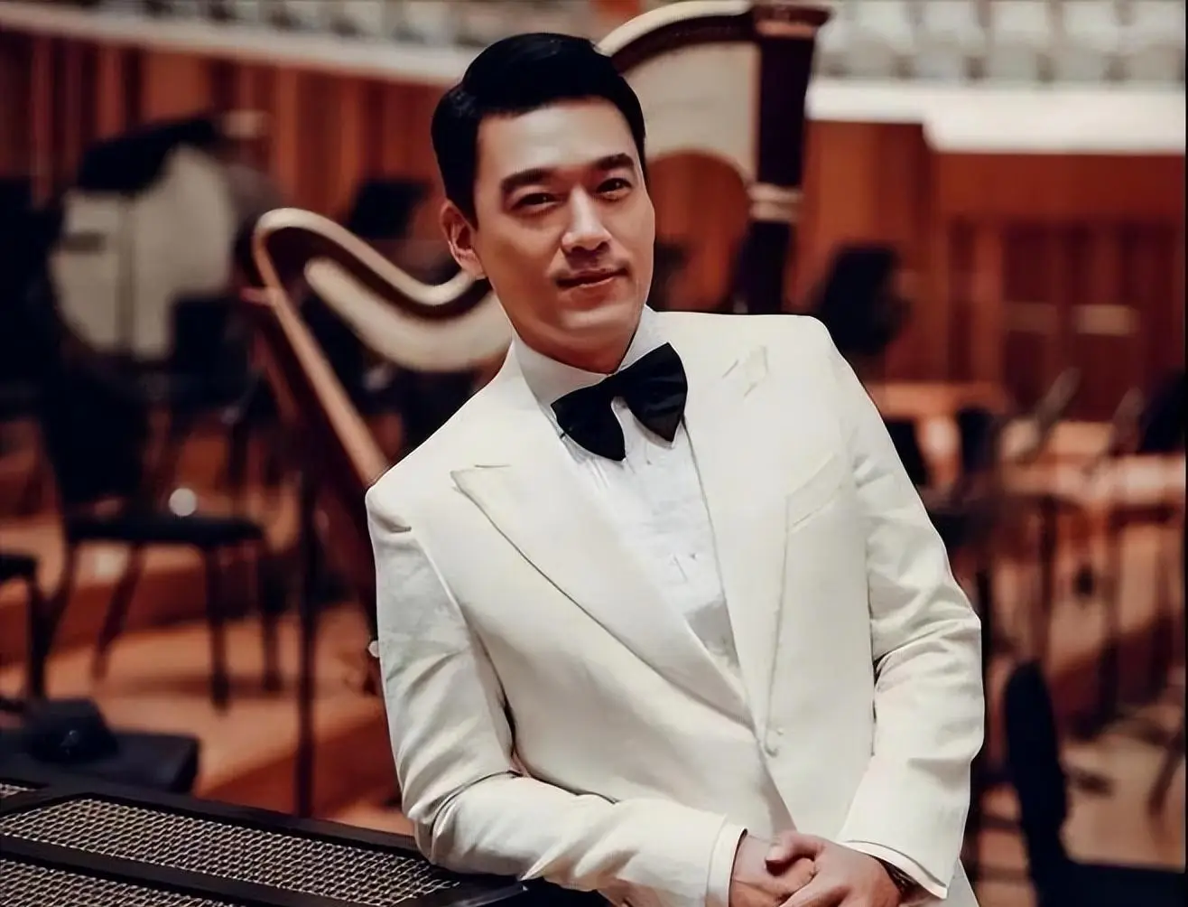 王耀庆:为不搬家娶了房东女儿,婚后生两子,今事业有成家庭幸福