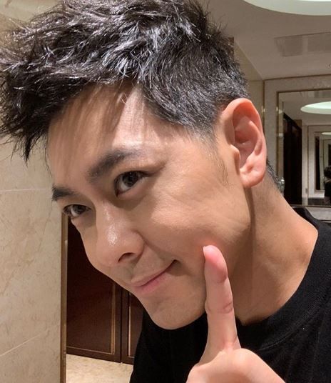 林志颖脸部特写,20年如一日!