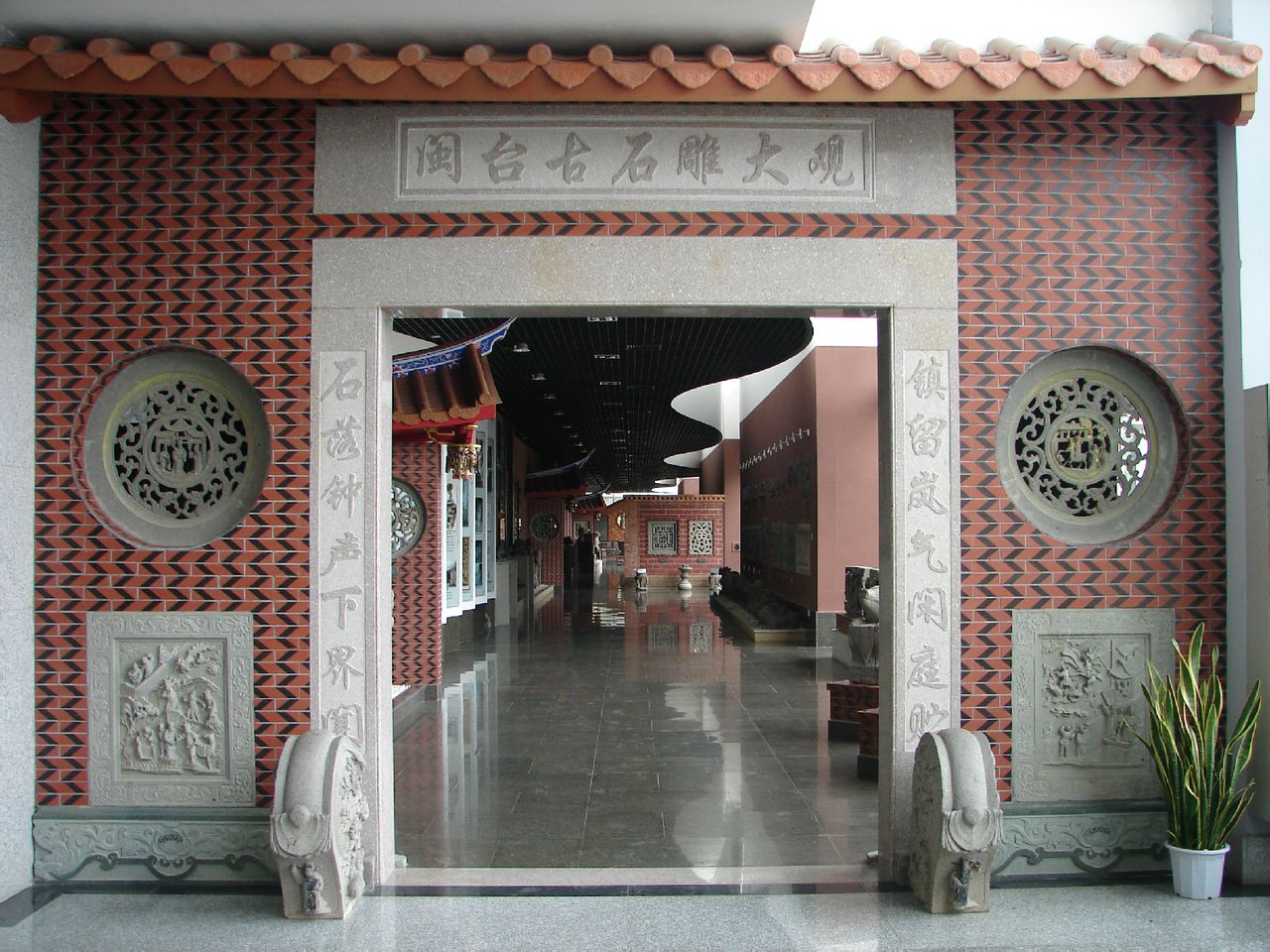 厦门市博物馆于1983年筹建,1988年正式对外开放,旧馆原址位于鼓浪屿的