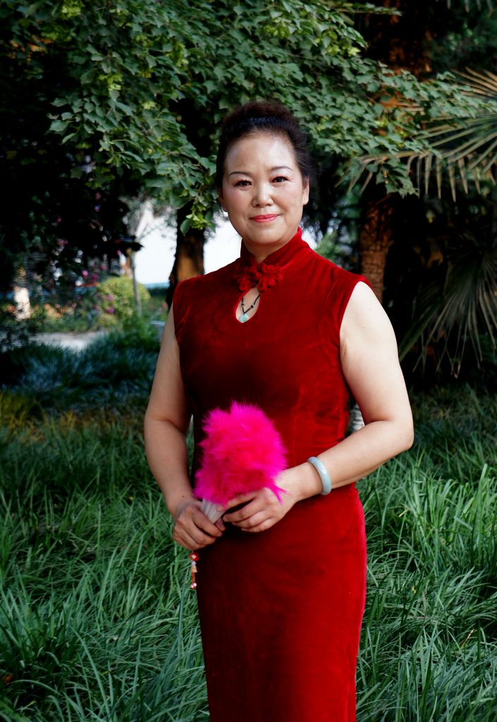 俏夕阳-金韵模特秀-36行南阳社区-36.01ny.cn