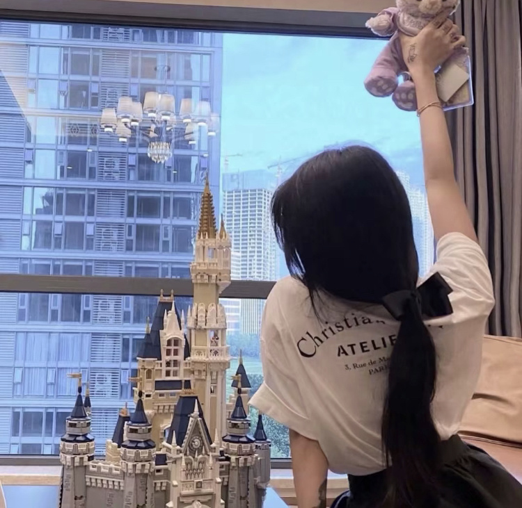 不明显的单人情头