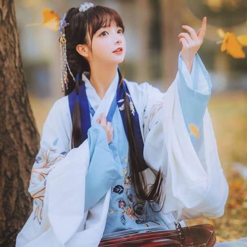 秋天意境古风古韵女生头像图片