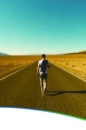 奔走在路上背景海报