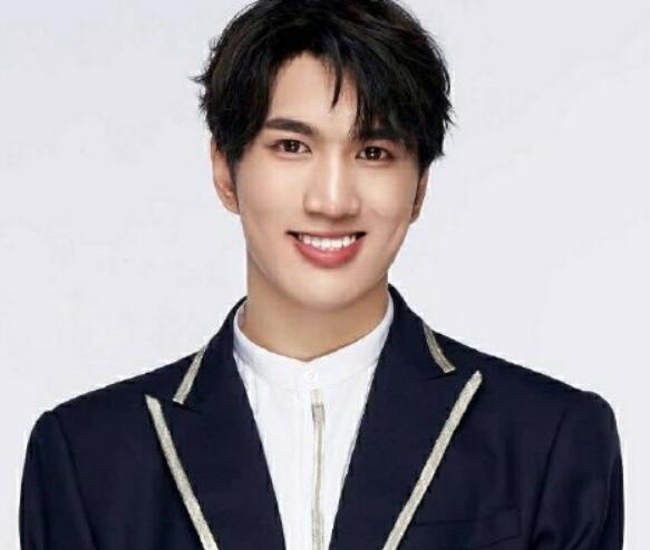 韩佩泉创造营第一次公演多少排名