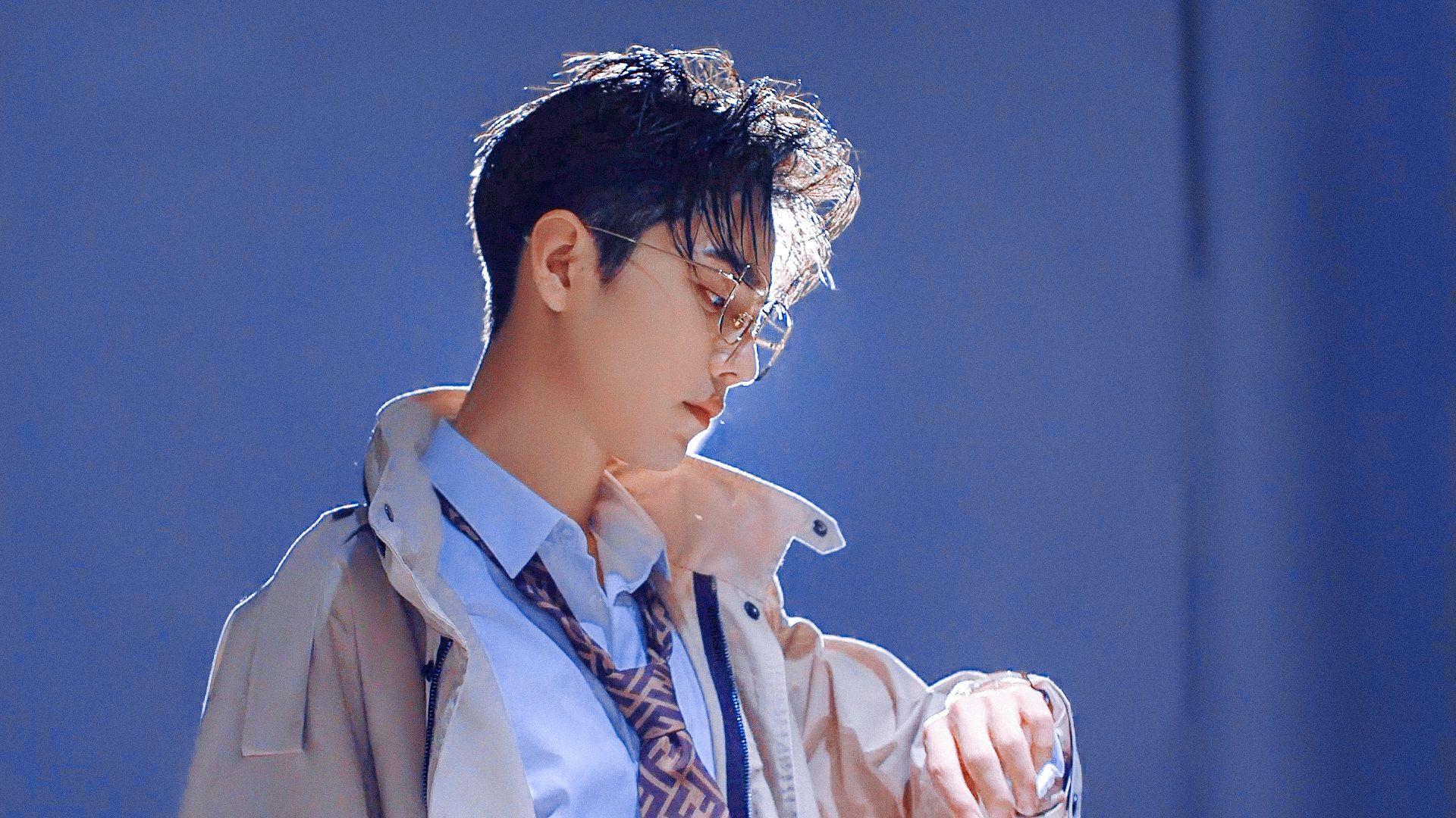 各位小飞侠有没有肖战的超清电脑壁纸