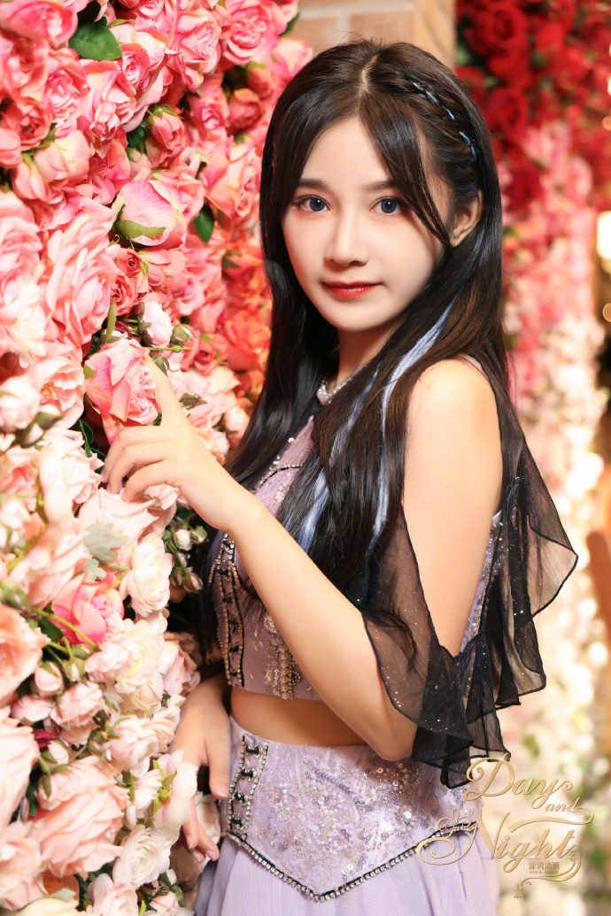 snh48超话#snh48涂鸦油画#top32汇报mv《涂鸦油画》