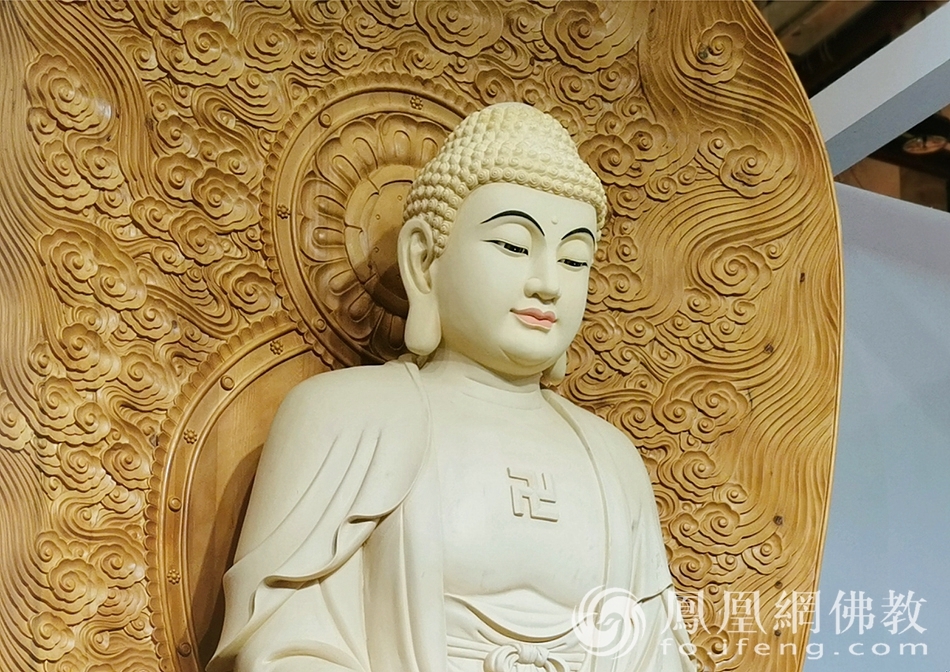 厦门佛事展庄严佛像每一尊都值得驻足观赏细心品味