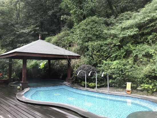 都江堰新华海颐·御垒山居酒店