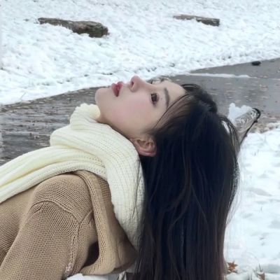 高冷女头像霸气侧脸