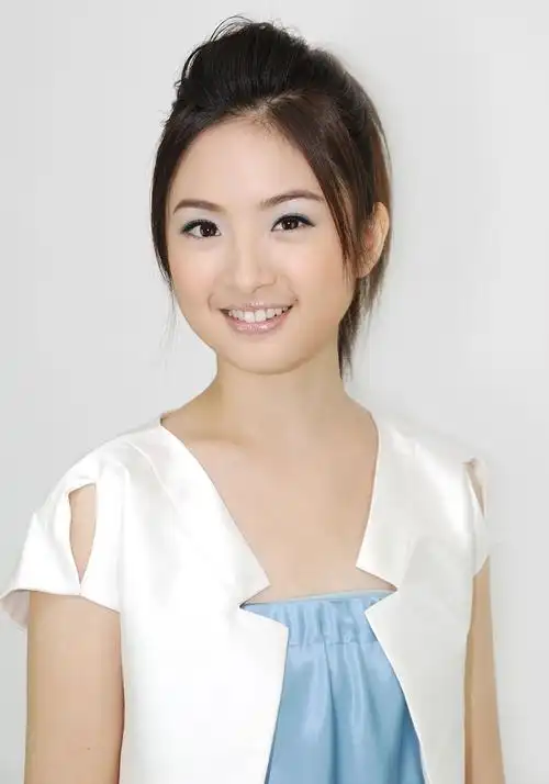 清新美女林依晨纯美写真 第5张