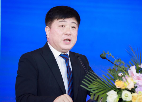 哈尔滨新区招商一局局长冯海波发言 供图 绿地集团