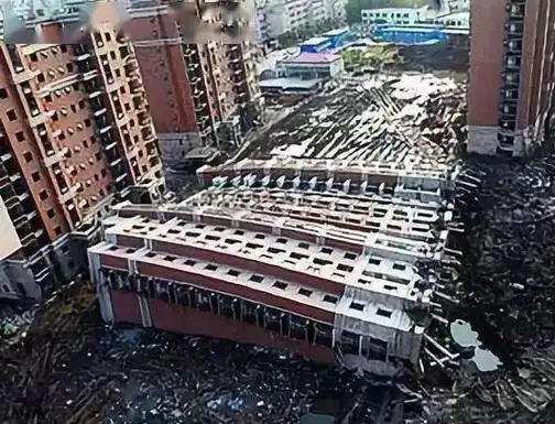 上海"楼倒倒"!挂靠项目经理被判3年!