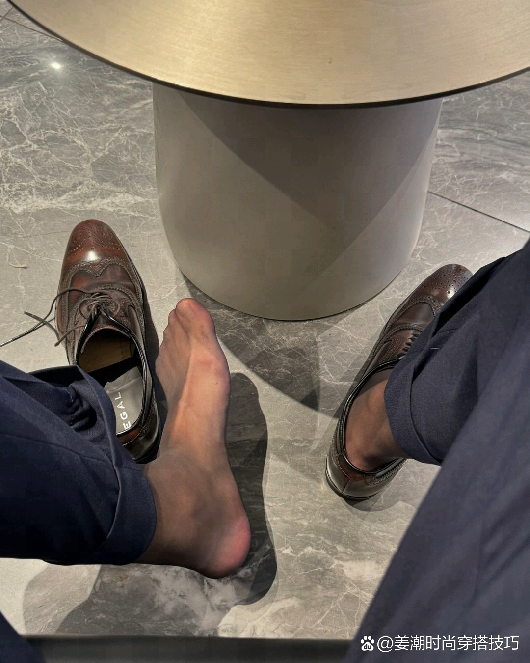 男士商务正装皮鞋黑丝袜穿搭#正装皮鞋