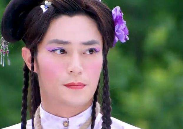 "男扮女装"的5位明星,胡歌高冷,马天宇可爱,而他有点像媒婆