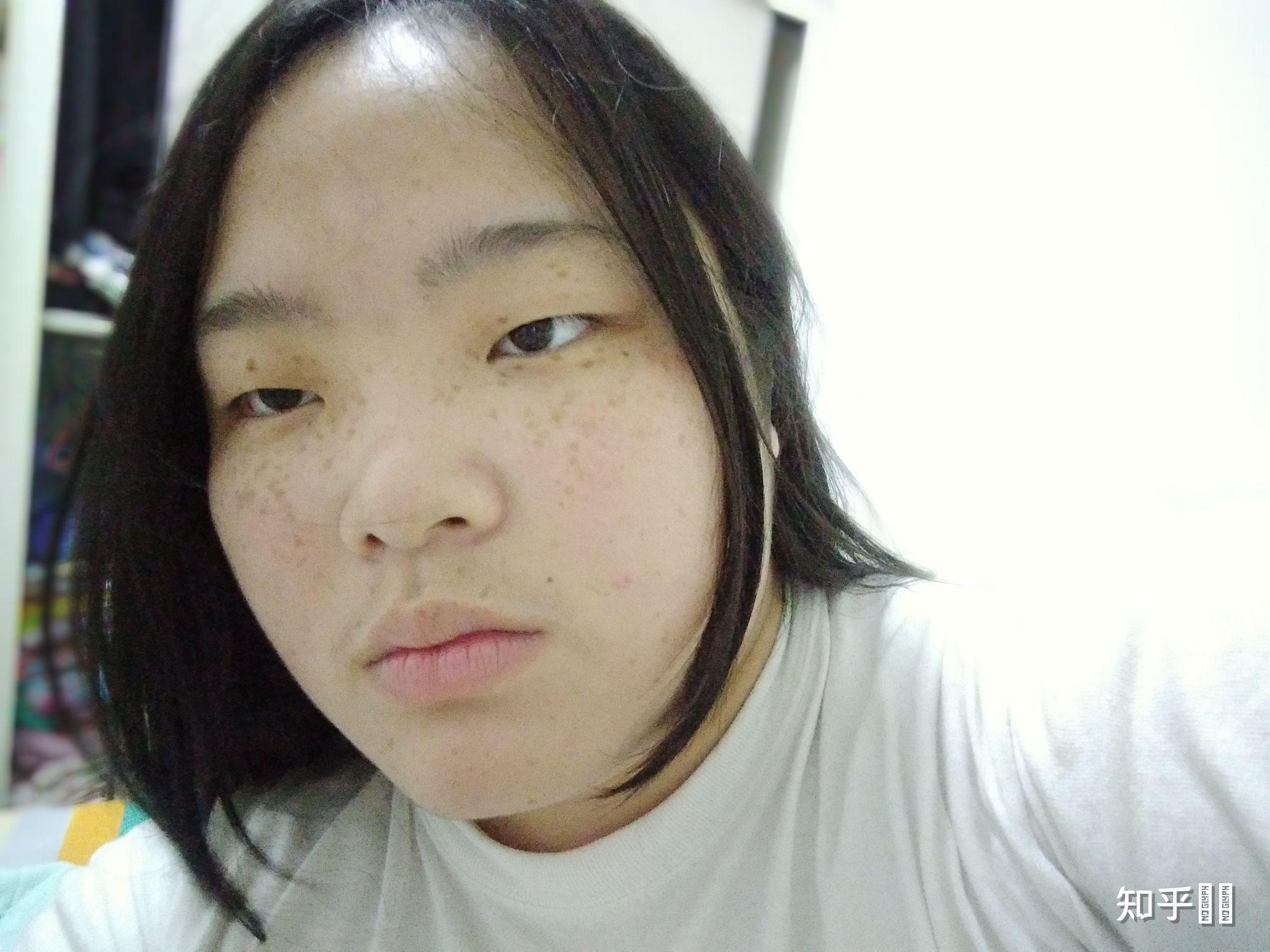 长得丑的女生到底有多惨