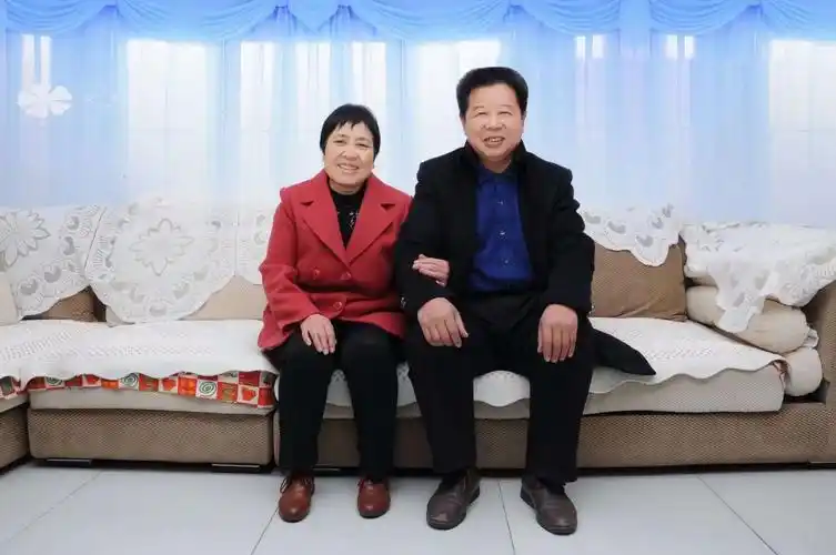 2018.01爸爸妈妈合影,祝爸妈幸福安康