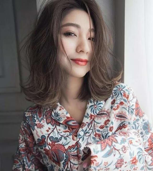 女生齐肩发型叫什么(齐肩发型图片女2020最新款)-百科学社