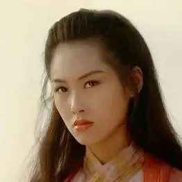 52岁的朱茵:住深山小屋,开复古车,活成了让人羡慕的样子