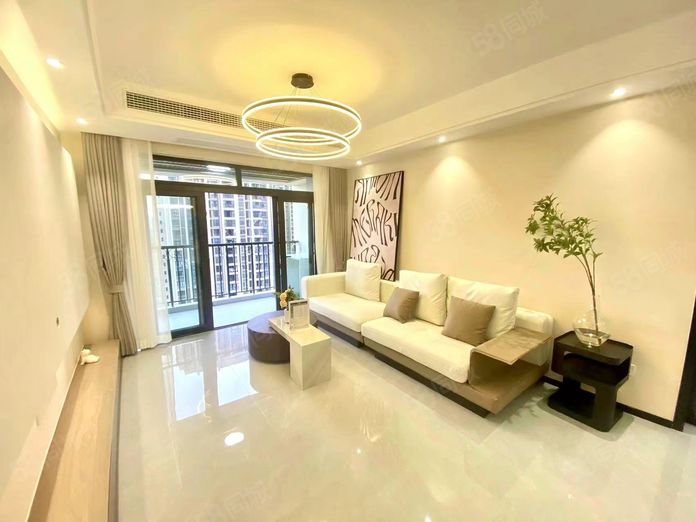 富力城天禧近轻轨熙街重大可免费停车可押一付一