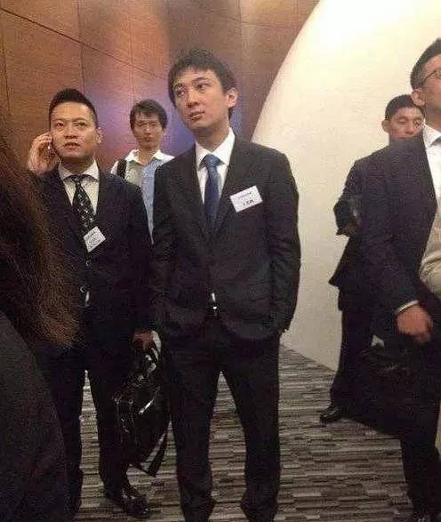 中国最帅90后富二代,跑车比王思聪还多!人称:北思聪,南康阳!