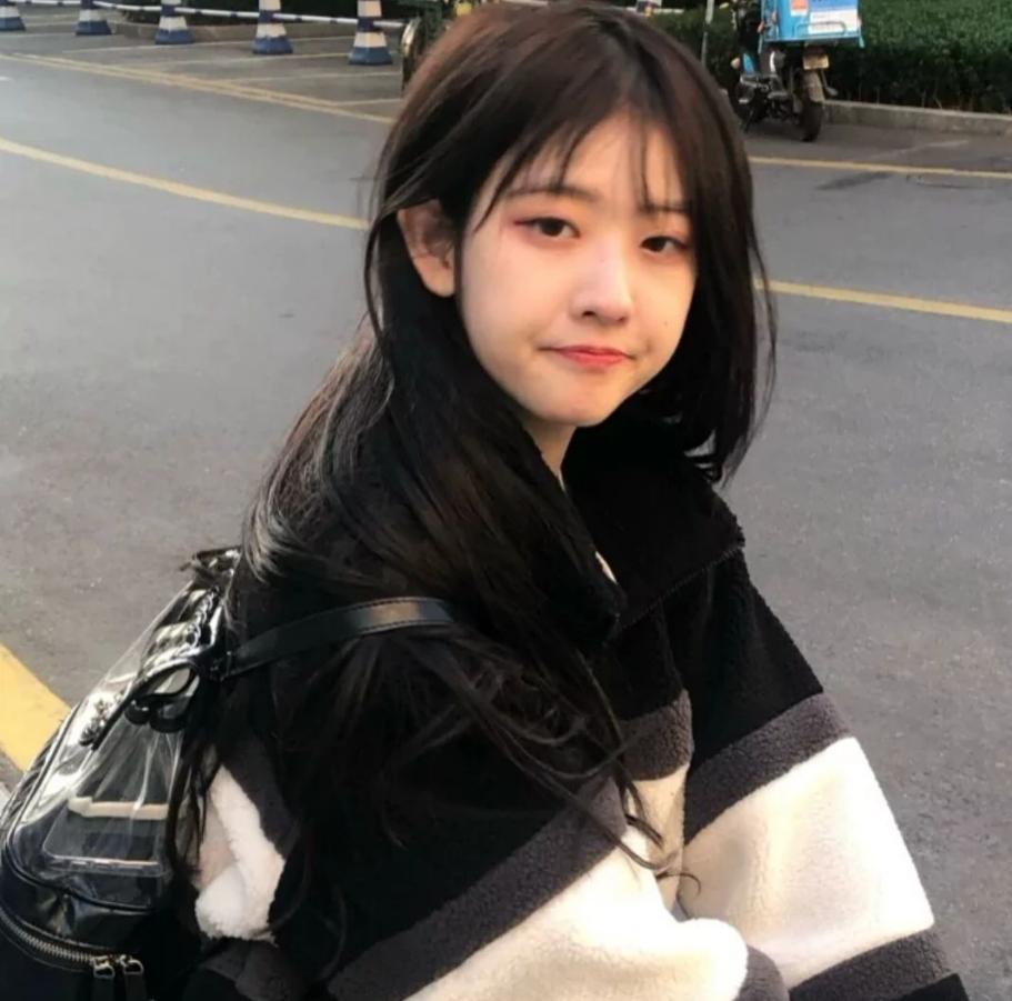 有没有好看的女生微信头像,温柔一点的,真人的头像? - 知乎