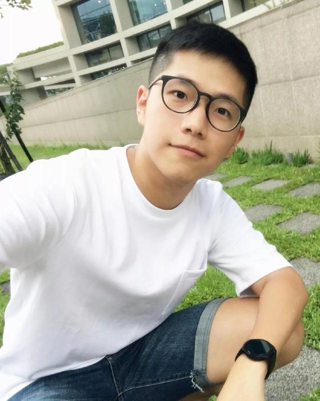 男生自拍全是坑教你10招拯救面瘫脸快教给男朋友