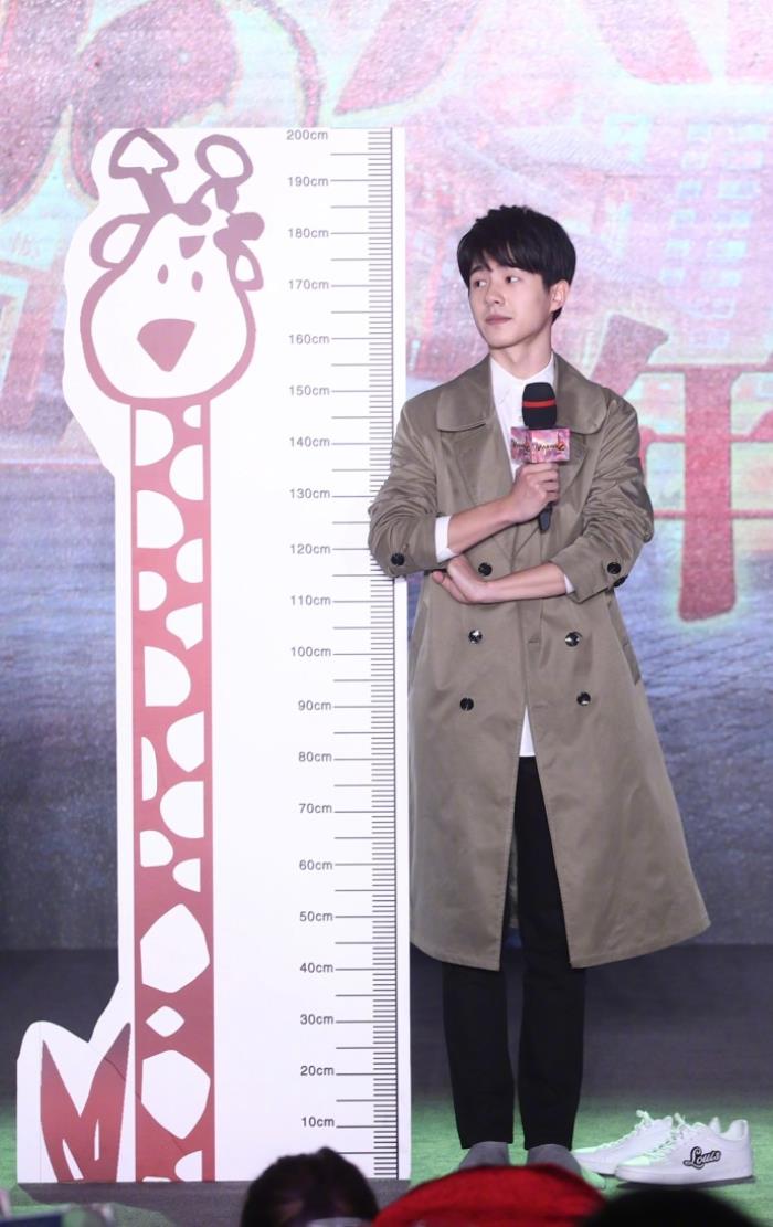 明星的身高,却不小心暴露了这些男明星的真实身高